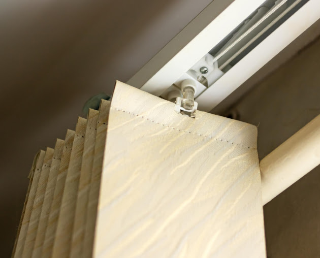 Luxaflex Verticale jaloezien in cremekleur